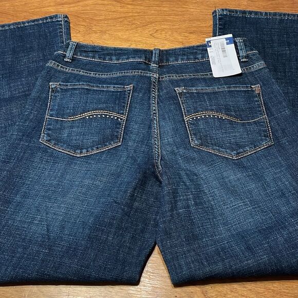 Lee Modern Series Curvy Fit Alana Bootcut Jeans - Picture 5 of 9